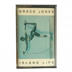 CAS-4 Grace Jones